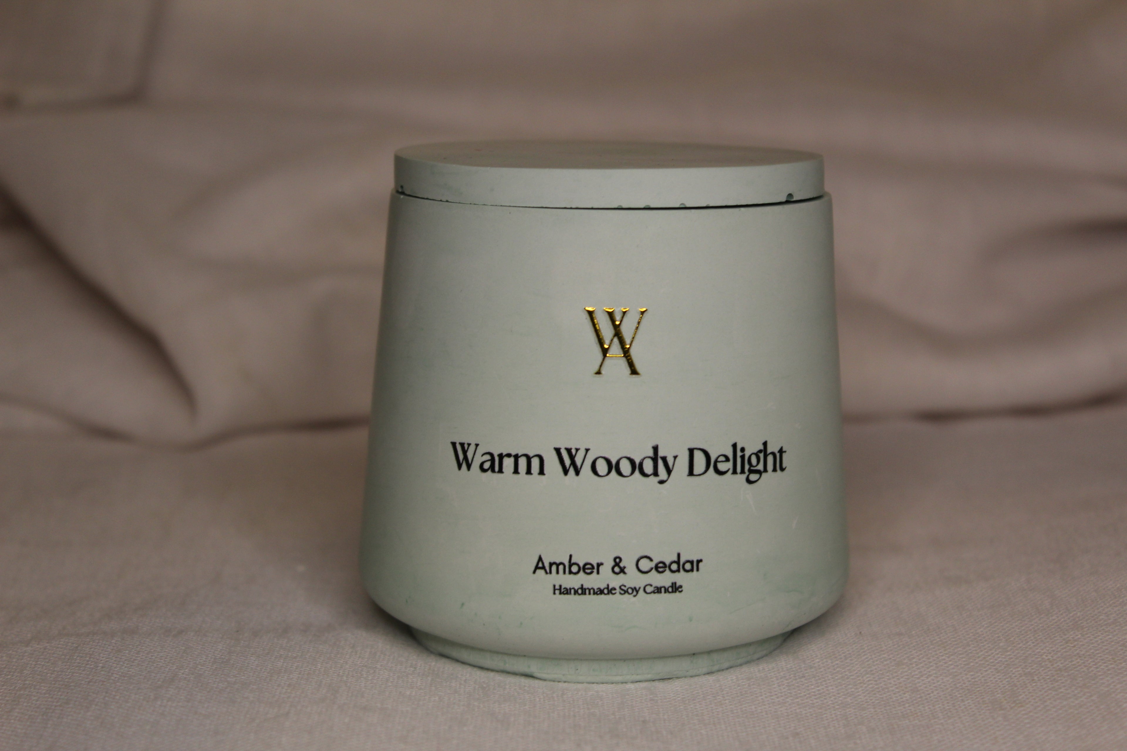Warm Woody Delight ~ Large Candle
