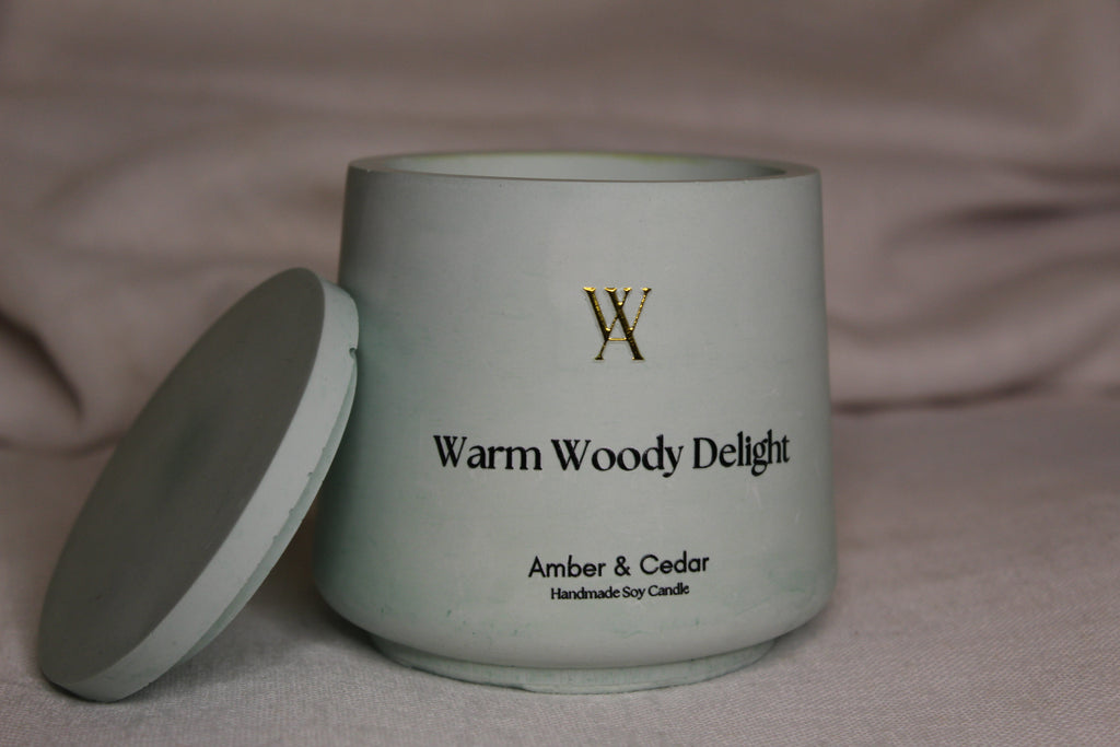 Warm Woody Delight ~ Large Candle